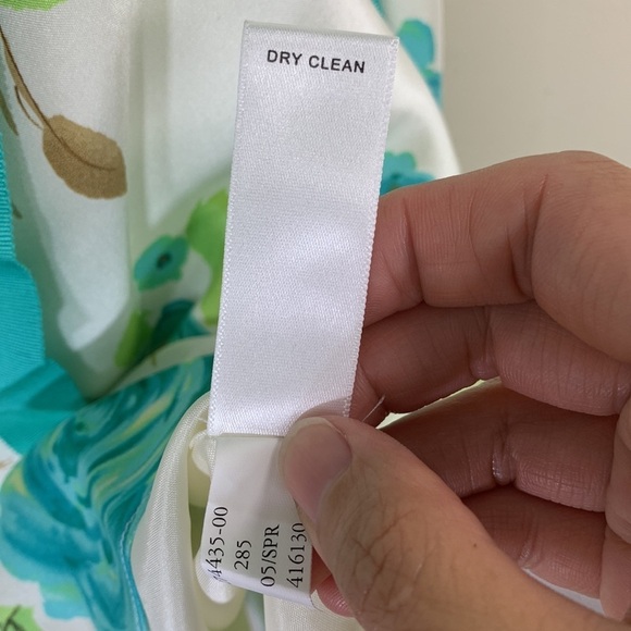 NWT. Banana Republic 8 Silk Floral Midi Dress with 3D Flower & Ribbon Belt. - Picture 7 of 10